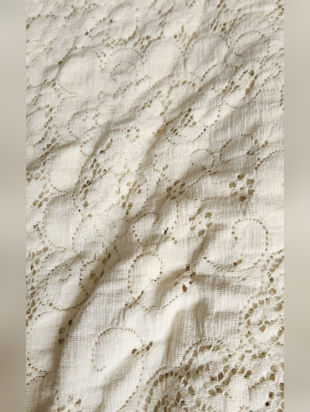 WOW! BUNDLE OF FOUR QUAKER LACE TABLECLOTHS - Picture 16 of 16